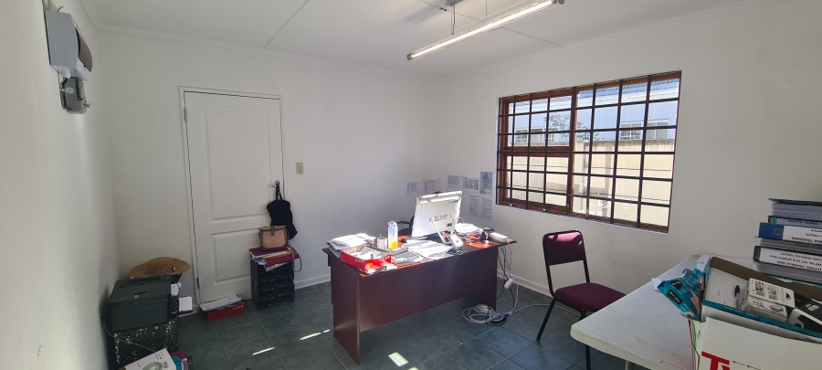 To Let Commercial Property for Rent in Port Alfred Eastern Cape